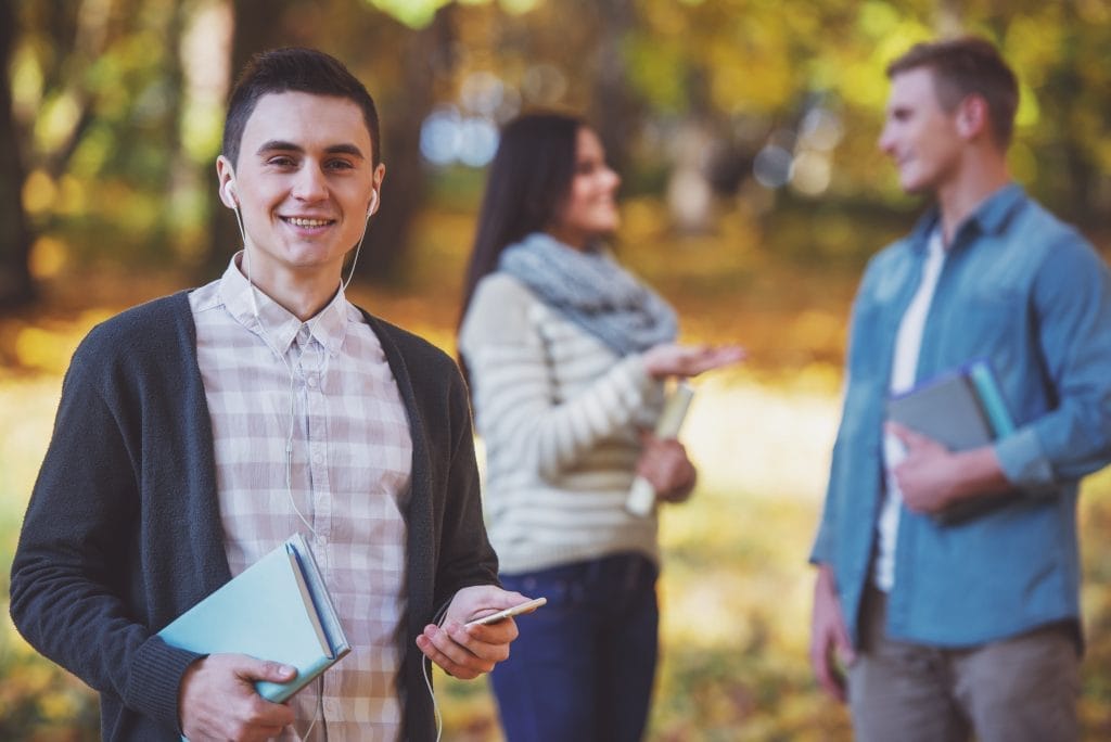 students autumn park Öğrenci Koçluğu Sertifikası Nasıl Alınır?