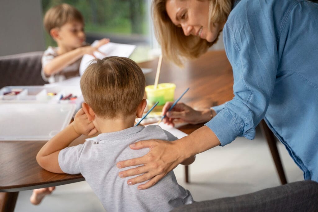 child getting education home Çocuk Gelişimi Sertifikası Nasıl Alınır