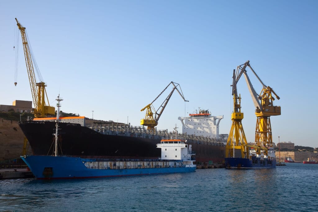 ship drydock Liman Vinç Operatörü Belgesi Nasıl Alınır